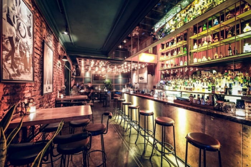 Top những quán bar đẹp tại Hà Nội