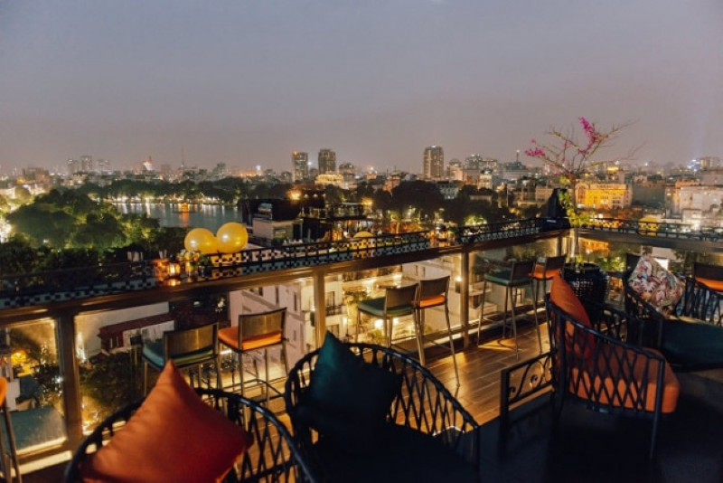 Top những quán bar đẹp tại Hà Nội